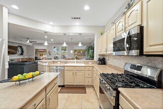 17824 N Stone Haven Dr in Surprise, AZ - Building Photo - Building Photo