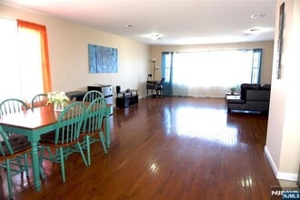 281 Morris Ave in Newark, NJ - Building Photo - Building Photo