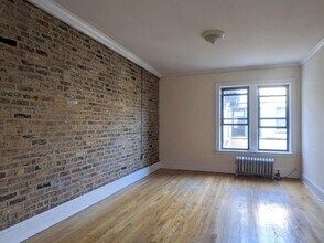 2332.5 N Spaulding Ave-Unit -3B in Chicago, IL - Building Photo - Building Photo