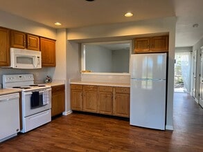 406 S Spinnaker Ln in Milton, DE - Building Photo - Building Photo