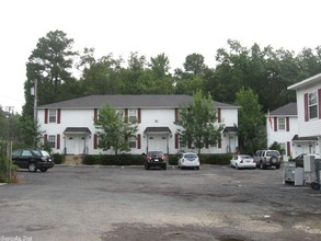 Majestic Townhomes in Hot Springs, AR - Building Photo - Building Photo