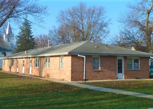 104 N Neptune St in Marathon, IA - Building Photo