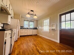 538 Old Airport Rd in Carrollton, GA - Building Photo - Building Photo