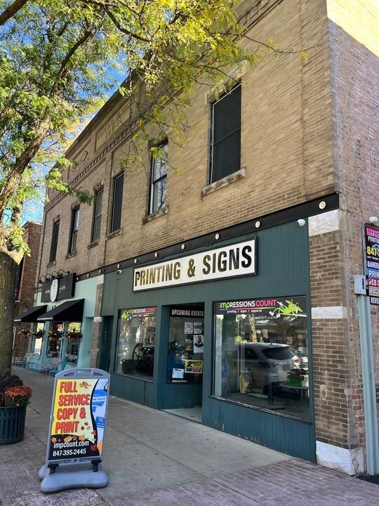 905 Main St in Antioch, IL - Building Photo