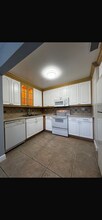 2936 SW 11th St, Unit 2 in Miami, FL - Building Photo - Building Photo