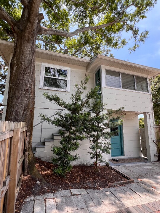 1614 24th Ave N in St. Petersburg, FL - Building Photo
