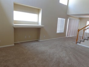 19065 Burlington Pl in Denver, CO - Building Photo - Building Photo