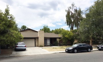 2601 Actis Rd in Bakersfield, CA - Building Photo - Primary Photo