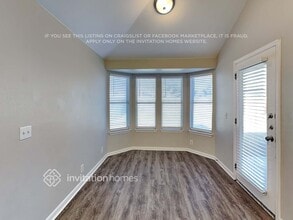 219 Sandhill Dr in Lockhart, TX - Building Photo - Building Photo