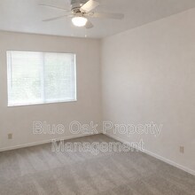 635 Ivy St in Chico, CA - Building Photo - Building Photo