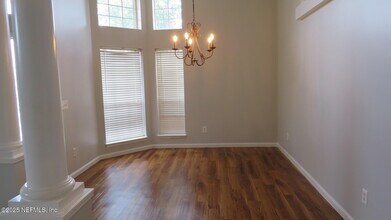 3726 Bedford Dr in Middleburg, FL - Building Photo - Building Photo