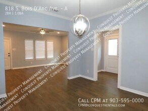 818 S Bois D Arc Ave in Tyler, TX - Building Photo - Building Photo