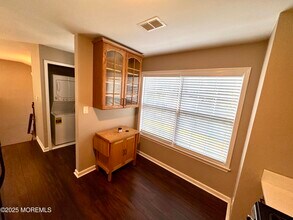 312 Towne Dr in Englishtown, NJ - Building Photo - Building Photo
