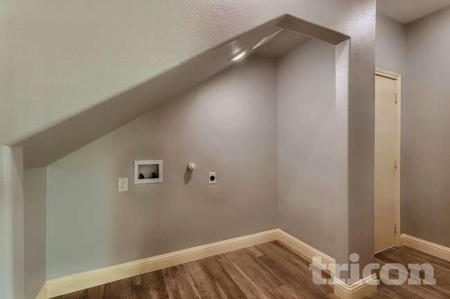 5617 Kerry Ln in Garland, TX - Building Photo - Building Photo