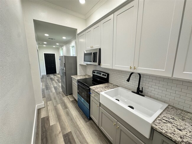 property at 2001 29th St