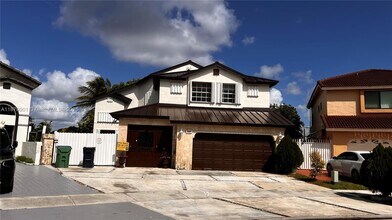 15321 SW 59th St in Miami, FL - Building Photo - Building Photo