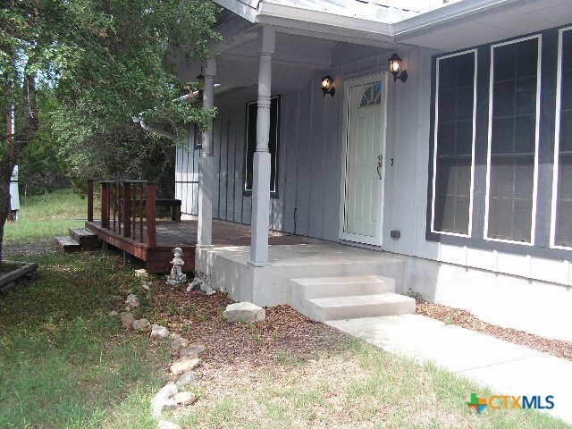1640 Lonesome in Canyon Lake, TX - Building Photo - Building Photo