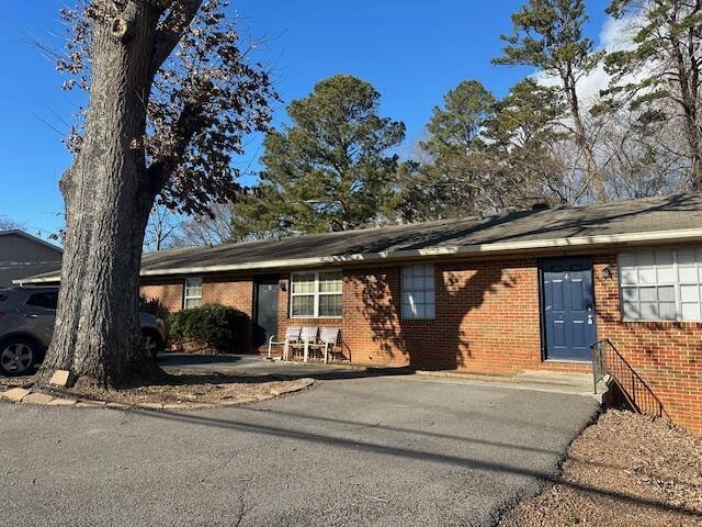 property at 745 20th St SE