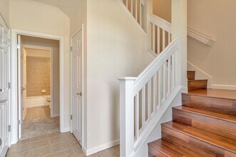 581 Bridgeport Ter in Sunnyvale, CA - Building Photo - Building Photo