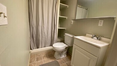 139 Broadway in Saranac Lake, NY - Building Photo - Building Photo