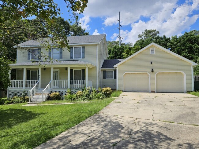 property at 1617 Hennessy Pl