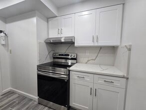 133 Harmon Cove Tower in Secaucus, NJ - Building Photo - Building Photo