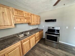 108 Scott Dr in Edmonton, KY - Building Photo - Building Photo