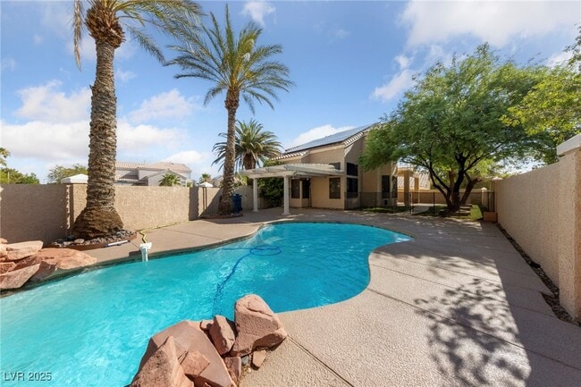 property at 9717 W Port Orange Ln
