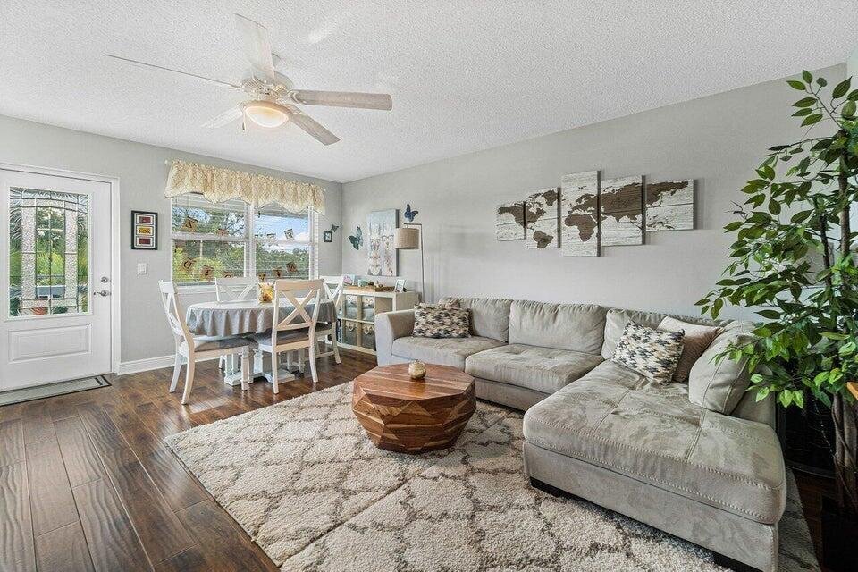 145 Windsor G in West Palm Beach, FL - Building Photo