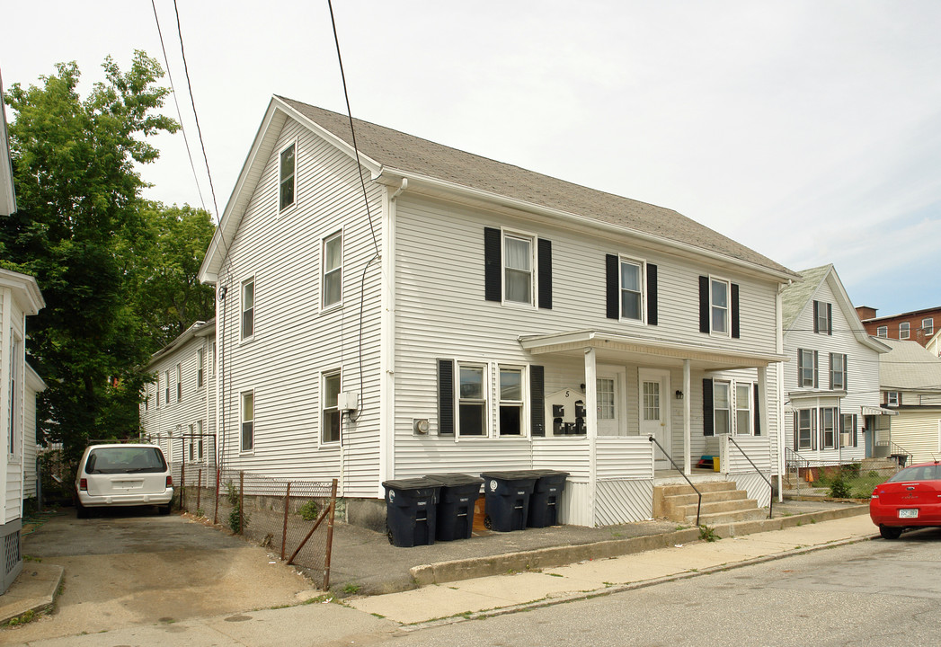 5 Denton St in Nashua, NH - Building Photo