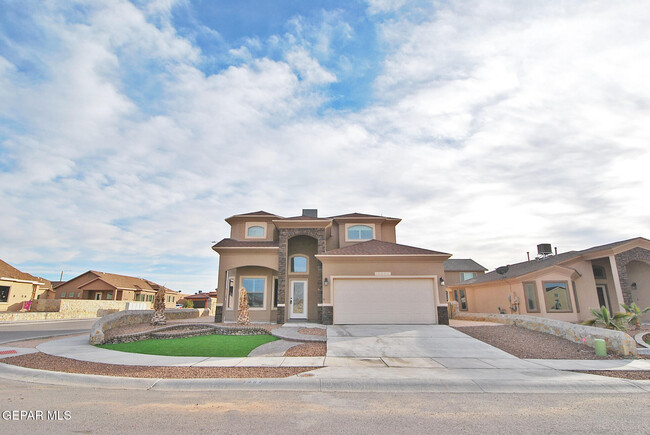 14576 Alton Oaks in El Paso, TX - Building Photo - Building Photo