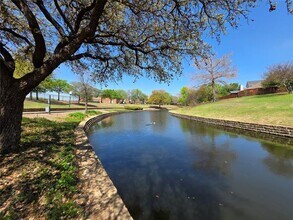 701 Canal St in Irving, TX - Building Photo - Building Photo