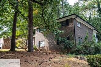 2644 Preston Dr in Decatur, GA - Building Photo - Building Photo