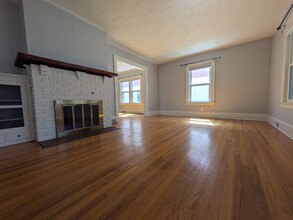 259 Forest Hill Dr in Syracuse, NY - Foto de edificio - Building Photo