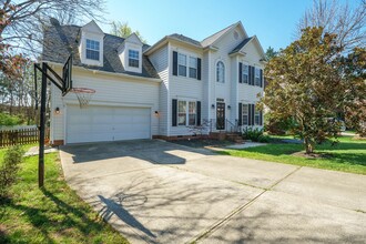 9718 Mitchell Glen Dr in Charlotte, NC - Building Photo - Building Photo