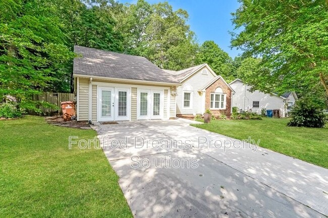 property at 3206 Kings Pond Rd
