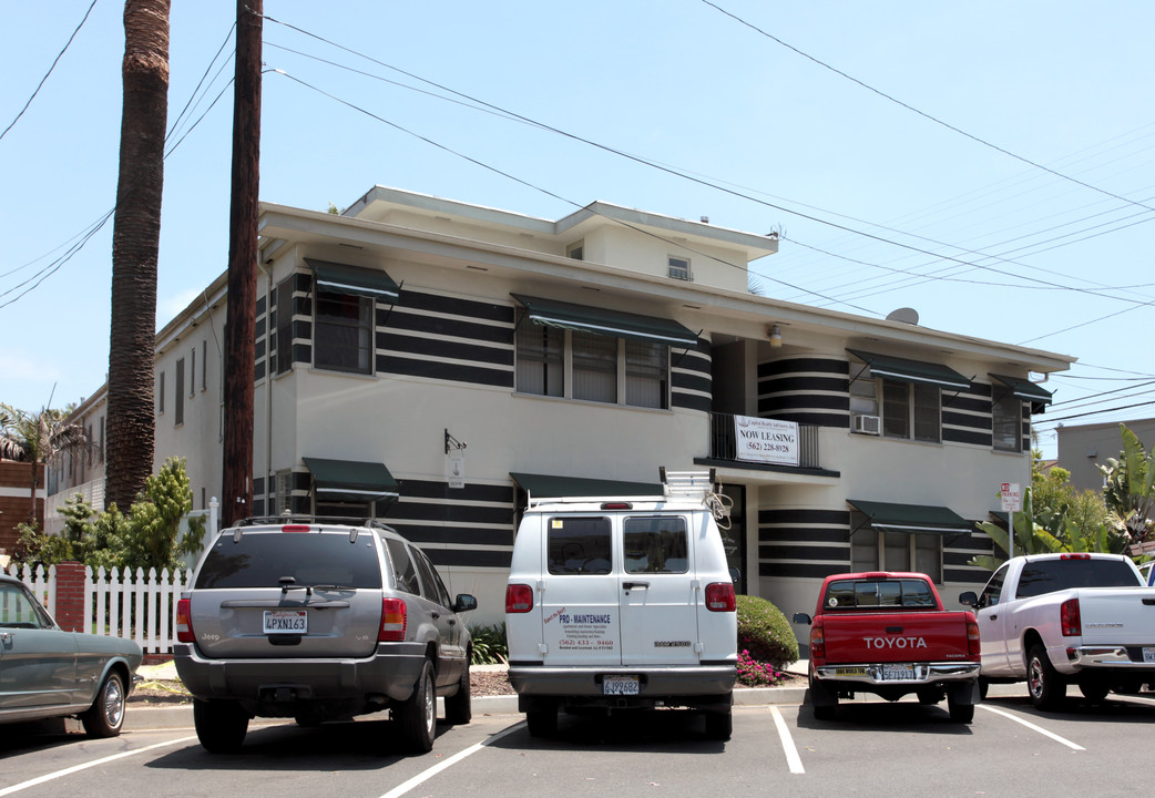 Esperanza Apartments in Long Beach, CA - Foto de edificio