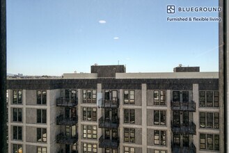 4510 Hubbard St-Unit -FL6-ID1035 in Emeryville, CA - Building Photo - Building Photo