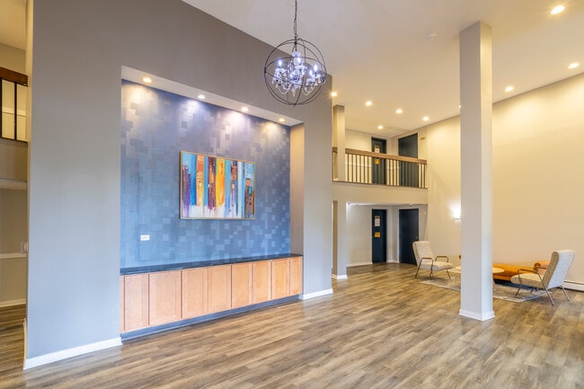 Stonebridge of Arlington Heights in Arlington Heights, IL - Building Photo - Lobby
