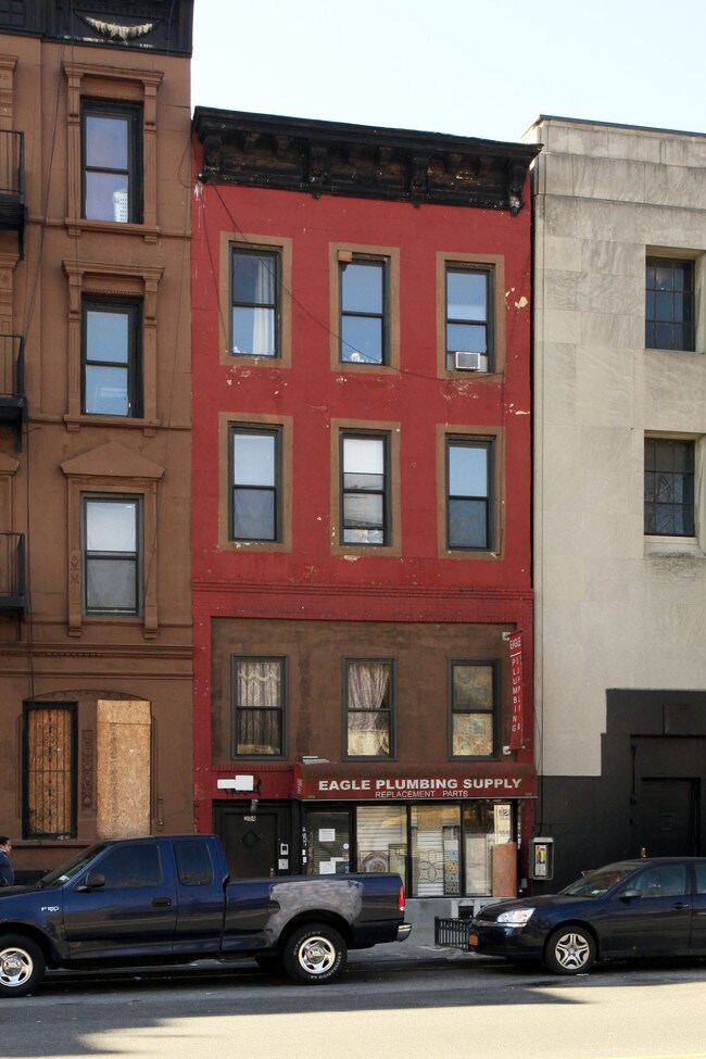 304 E 116th St in New York, NY - Building Photo - Building Photo