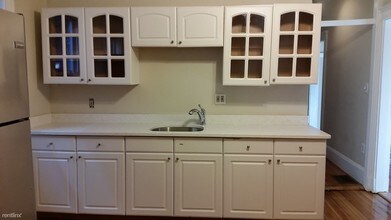 8 Olmstead St-Unit -Apt 1 in Boston, MA - Building Photo - Building Photo