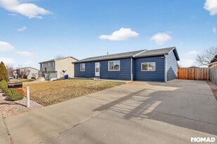 4448 Lake Mead Dr in Greeley, CO - Building Photo