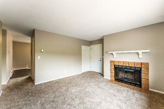 2813 King St in Colorado Springs, CO - Building Photo - Building Photo