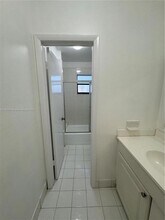 9150 NW 38th Dr, Unit 110 in Coral Springs, FL - Foto de edificio - Building Photo