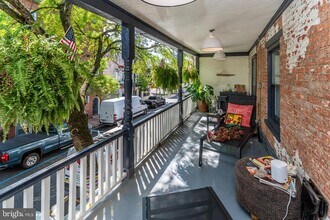 14 Church St in Lambertville, NJ - Building Photo - Building Photo