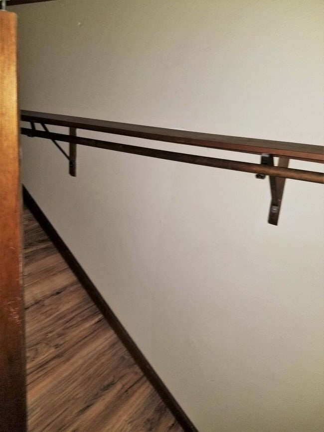 1240 S Lone Tree Rd in Flagstaff, AZ - Building Photo - Building Photo