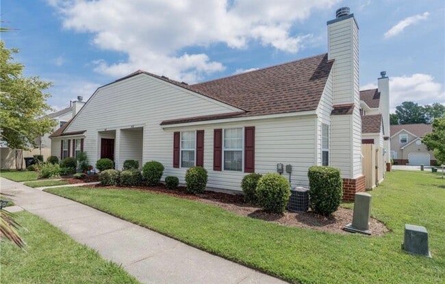 4602 Olde Stone Way in Chesapeake, VA - Building Photo - Building Photo