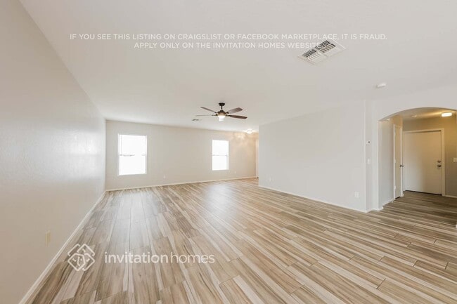 12845 W Myer Ln in El Mirage, AZ - Foto de edificio - Building Photo