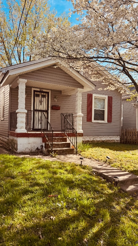 property at 504 Brentwood Ave