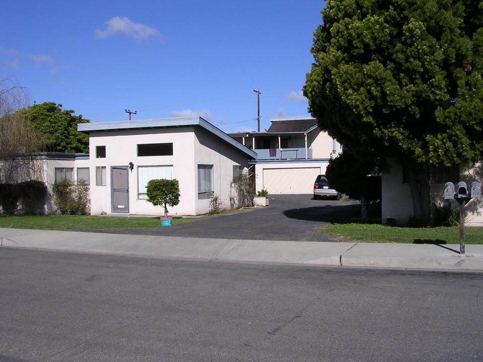 Trouville Apartments in Grover Beach, CA - Building Photo